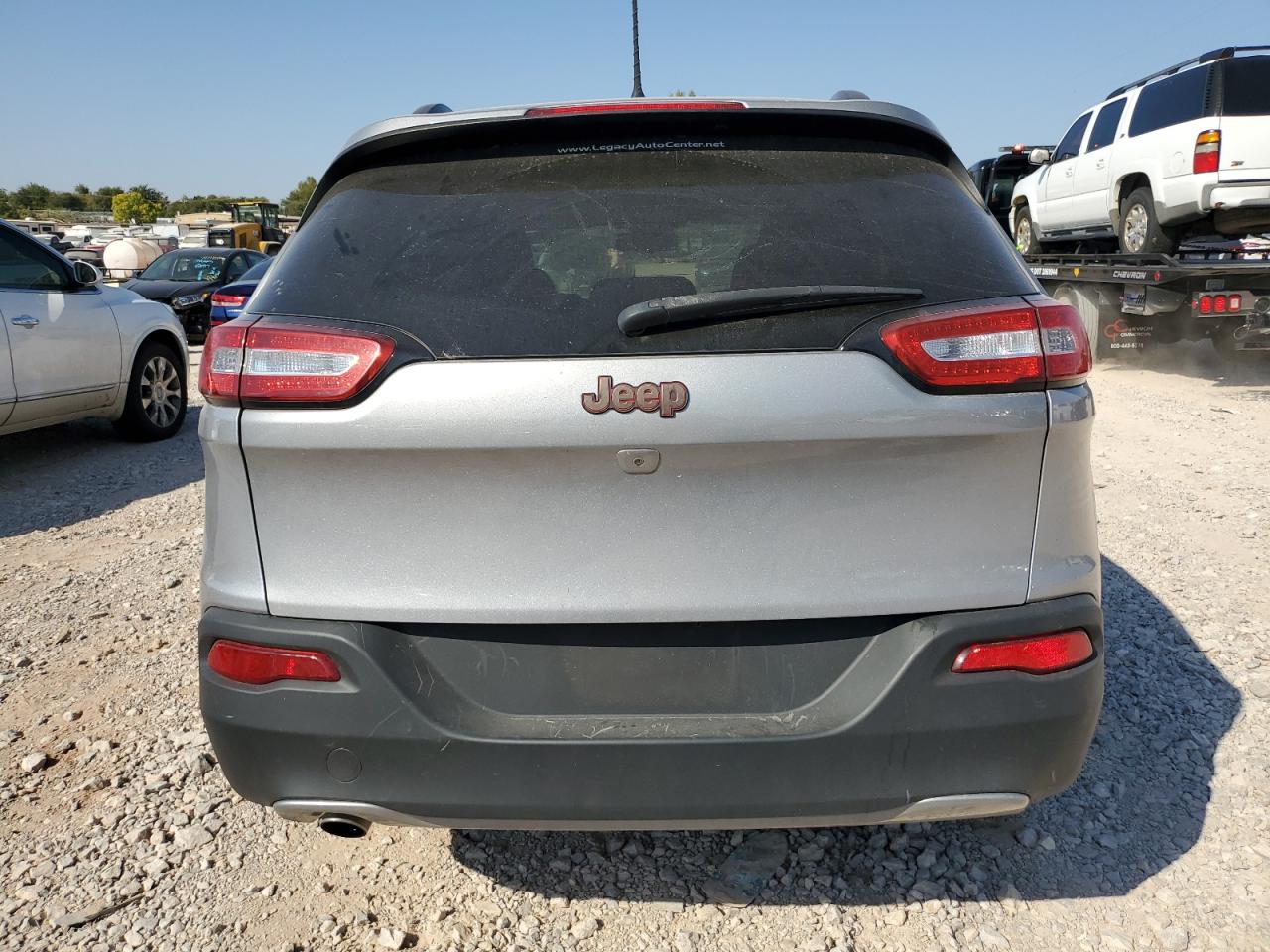 2016 Jeep Grand Cherokee VIN 1C4PJLCB3GW312136 Copart auction photo, hail / rear end damage thumbnail 6