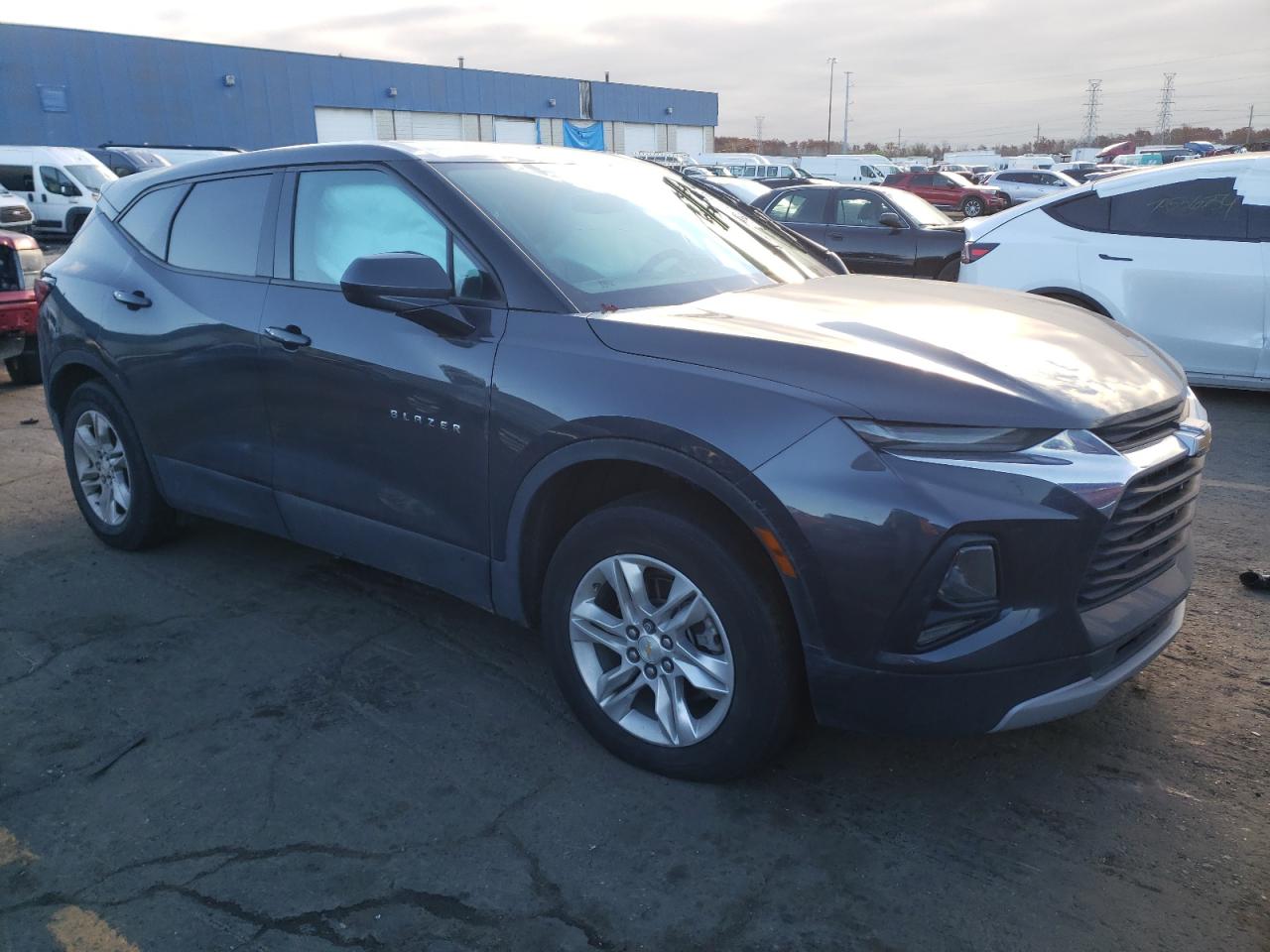 2021 Chevrolet Blazer VIN 3GNKBHRS5MS580664 Copart auction photo, rear end / side damage thumbnail 4