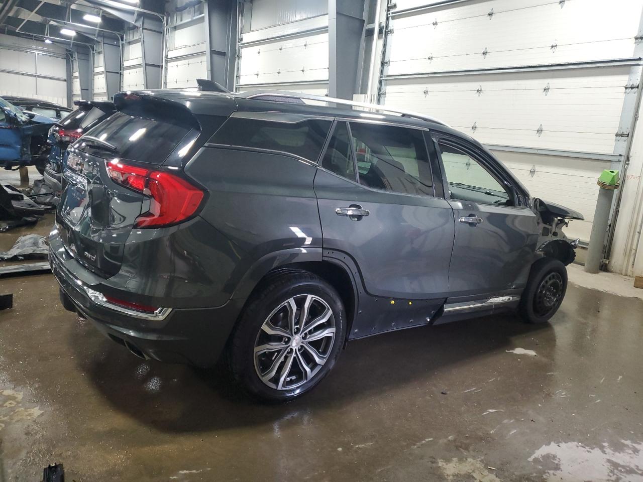 2018 GMC Terrain VIN 3GKALXEX0JL295197 Copart auction photo, side / front end damage thumbnail 3