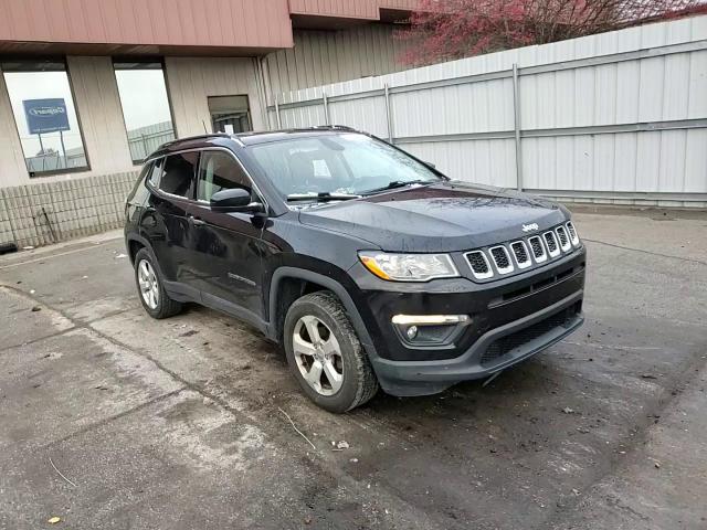2018 Jeep Compass VIN 3C4NJDBB0JT162353 Copart auction photo, side damage thumbnail 11