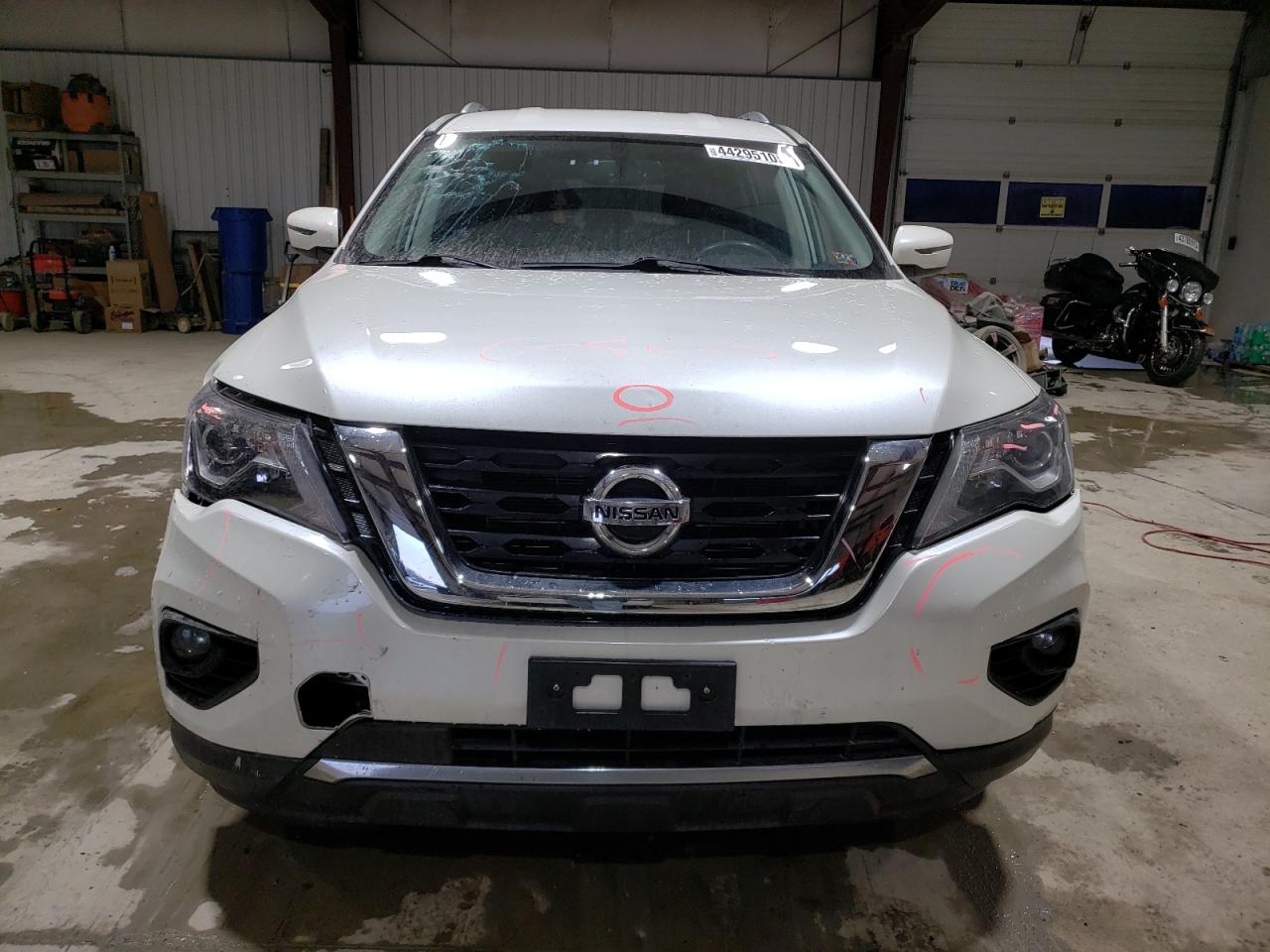 2018 Nissan Pathfinder VIN 5N1DR2MM7JC615396 Copart auction photo, side / all over damage thumbnail 5