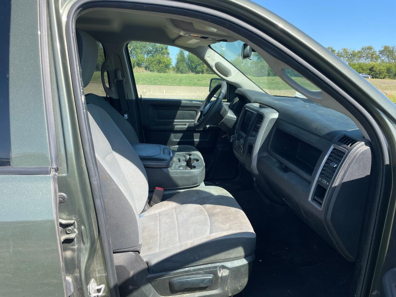 2021 RAM 1500 VIN 1C6RR6KG6MS549410 Copart auction photo, side / minor dent/scratches damage thumbnail 5