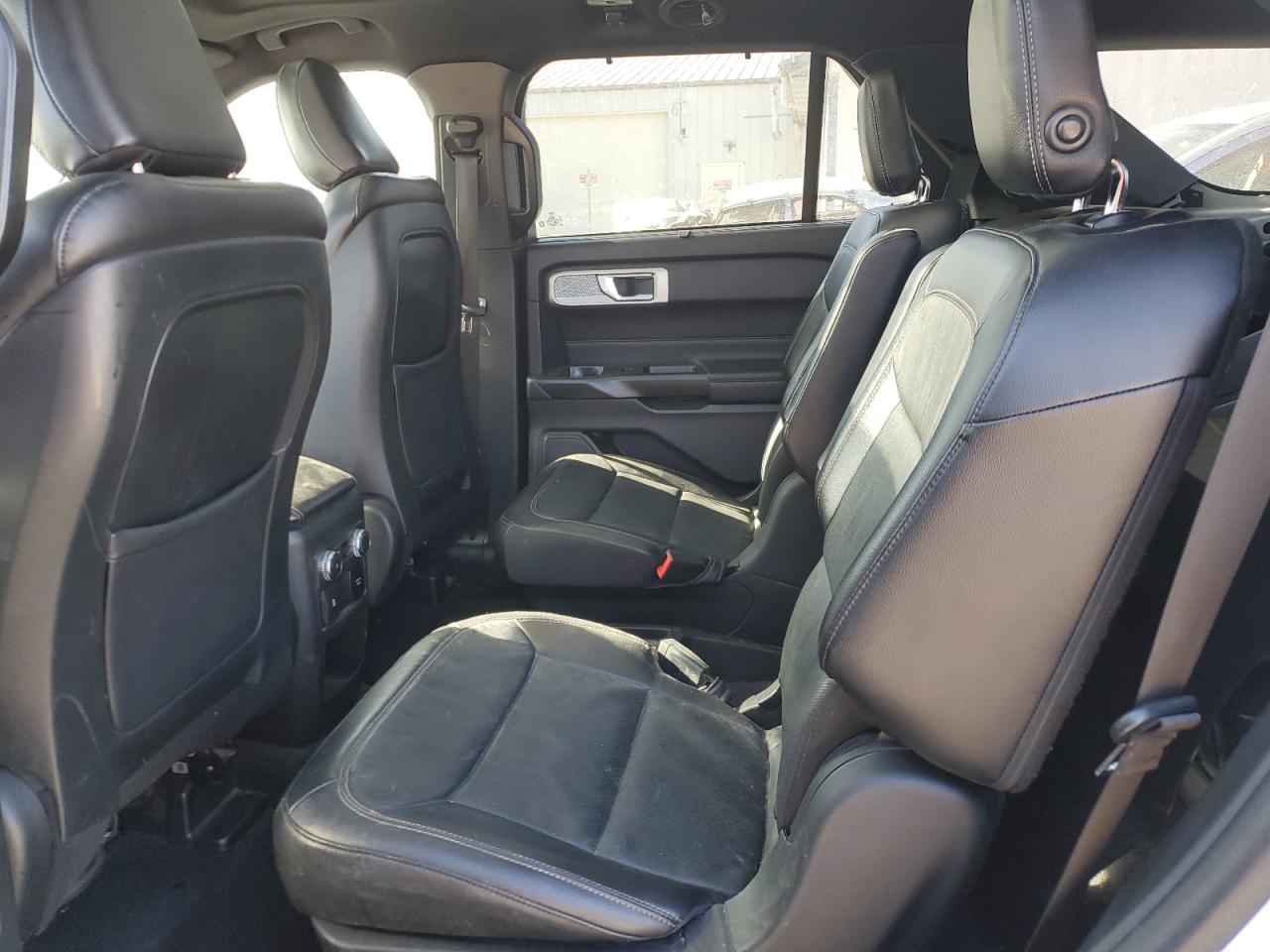 2020 Ford Explorer VIN 1FMSK8FH4LGB53003 Copart auction photo, rear end / front end damage thumbnail 11