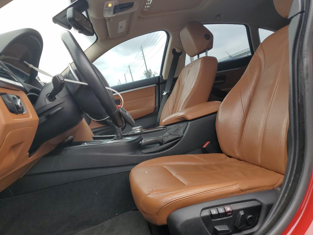2015 BMW 4er VIN WBA4A5C55FG051025 Copart auction photo, undercarriage / mechanical damage thumbnail 7