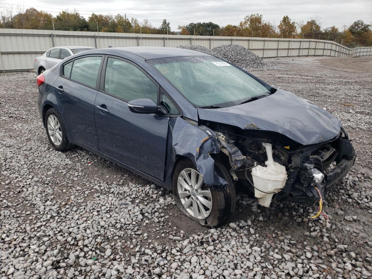 2015 KIA Forte VIN KNAFX4A60F5367652 Copart auction photo, front end damage thumbnail 4