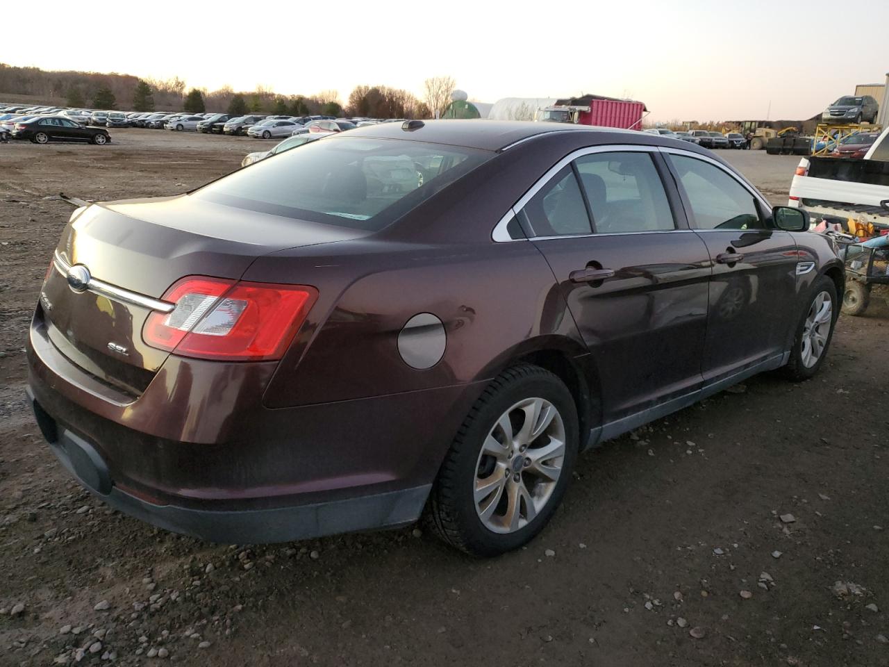 2010 Ford Taurus VIN 1FAHP2EW3AG133776 Copart auction photo, minor dent/scratches / mechanical damage thumbnail 3