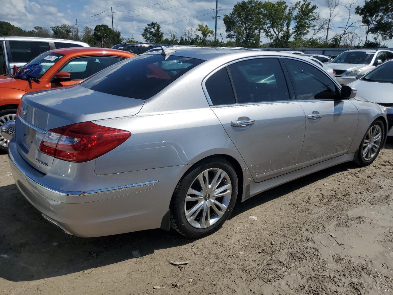 2013 Hyundai Genesis VIN KMHGC4DD1DU236807 Copart auction photo, water/flood damage thumbnail 3