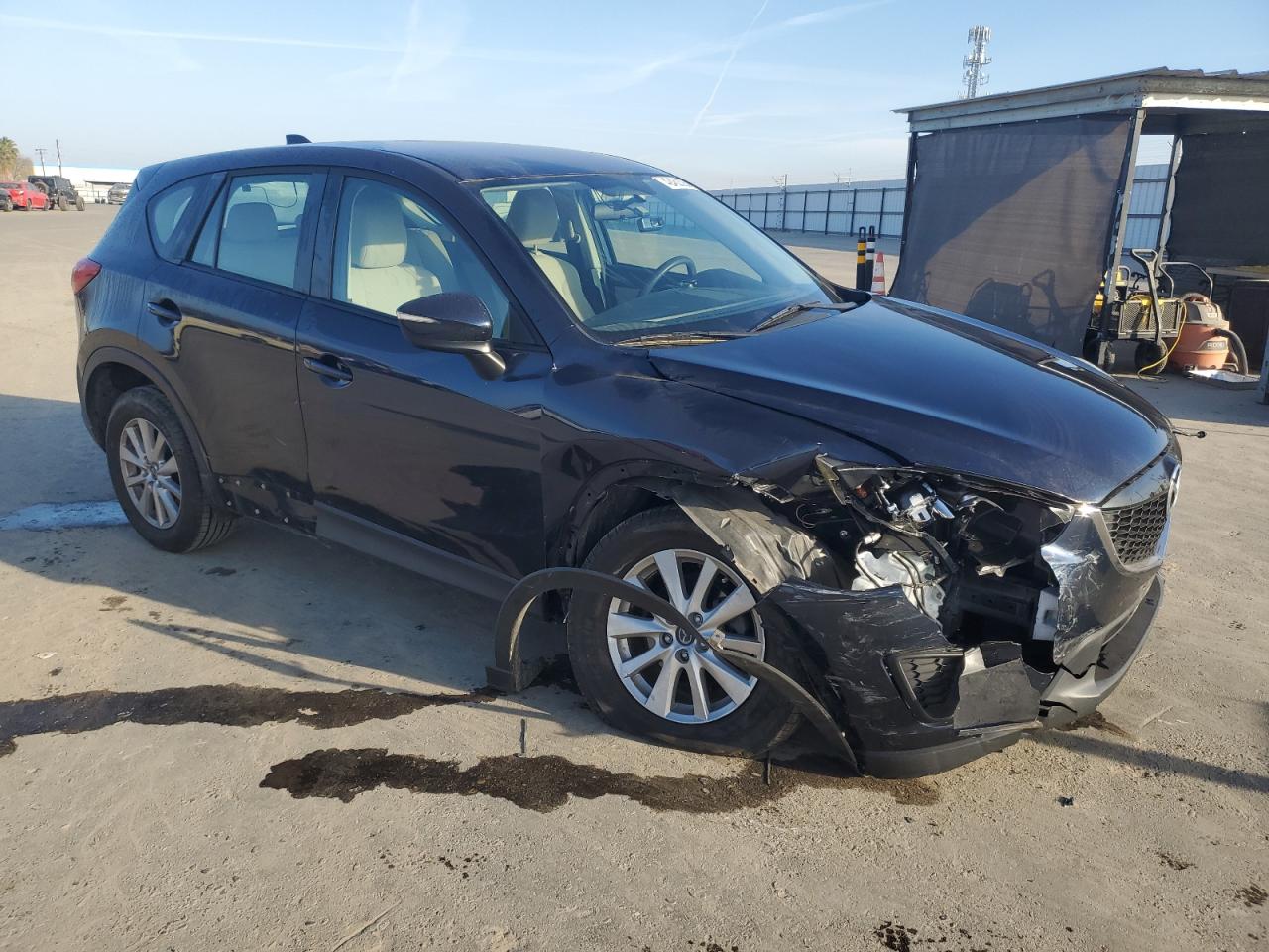 2015 Mazda CX-5 VIN JM3KE2BE6F0491107 Copart auction photo, front end damage thumbnail 4