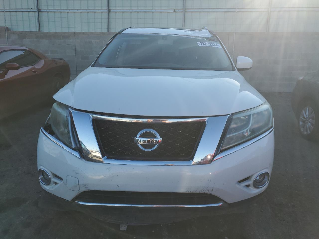 2014 Nissan Pathfinder VIN 5N1CR2MM4EC631508 Copart auction photo, water/flood / side damage thumbnail 5