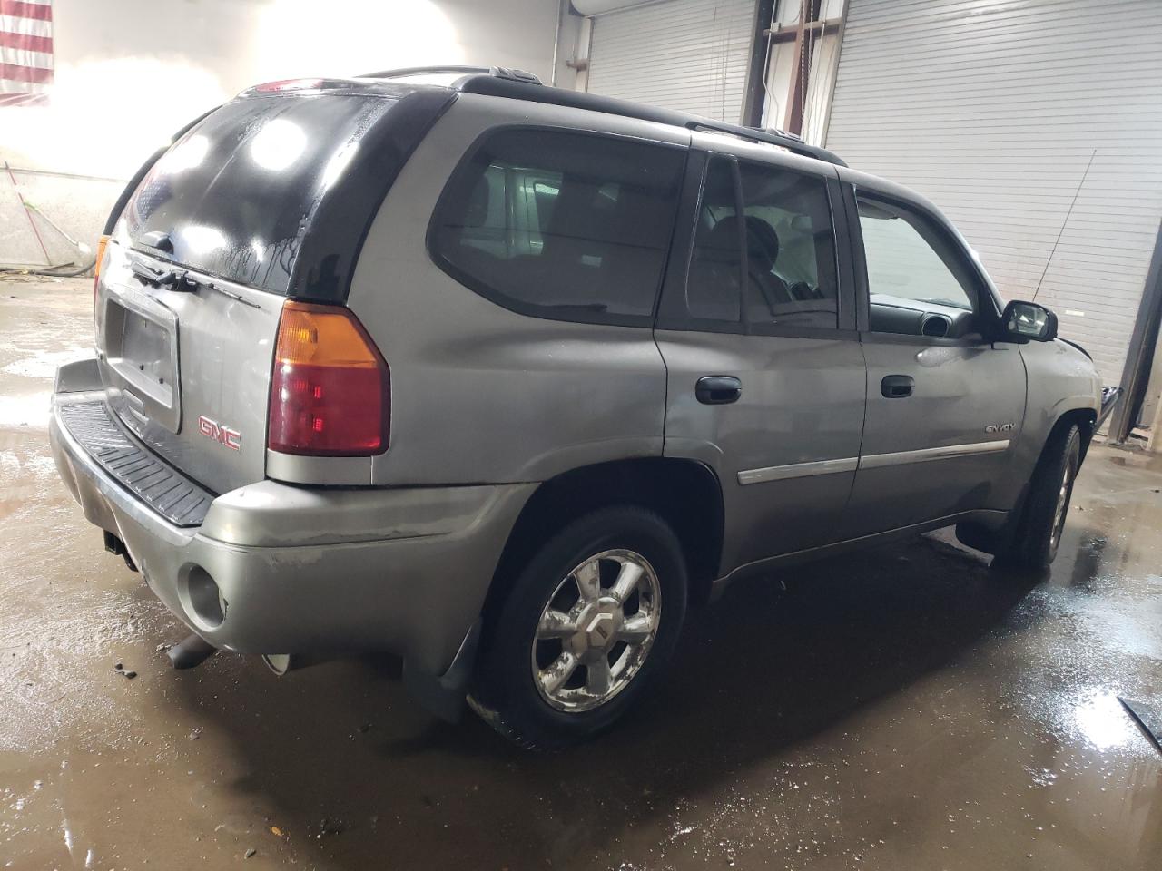 2006 GMC Envoy VIN 1GKDT13S762185578 Copart auction photo, front end damage thumbnail 3