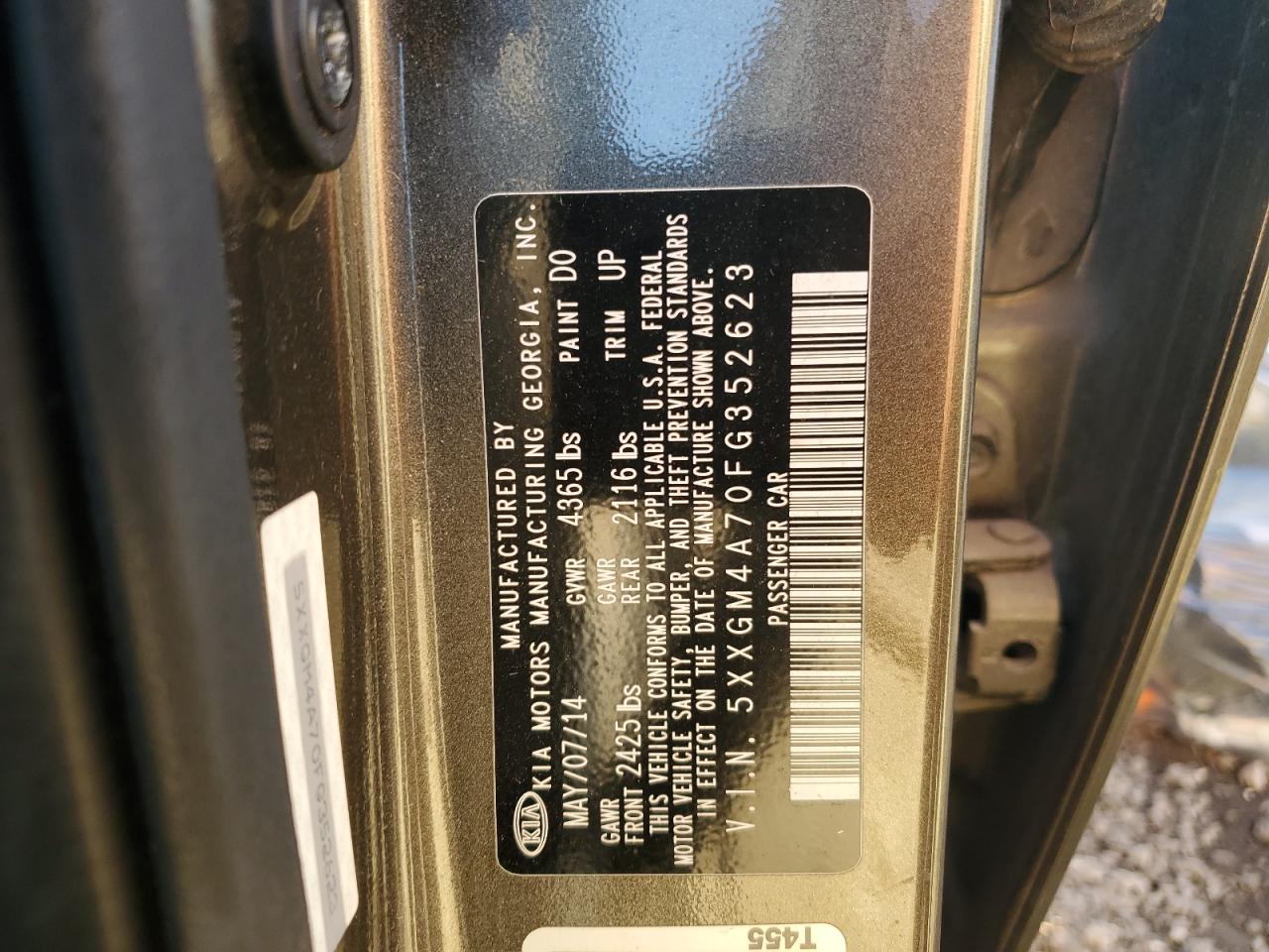 2015 KIA Optima VIN 5XXGM4A70FG352623 Copart auction photo, front end / minor dent/scratches damage thumbnail 12