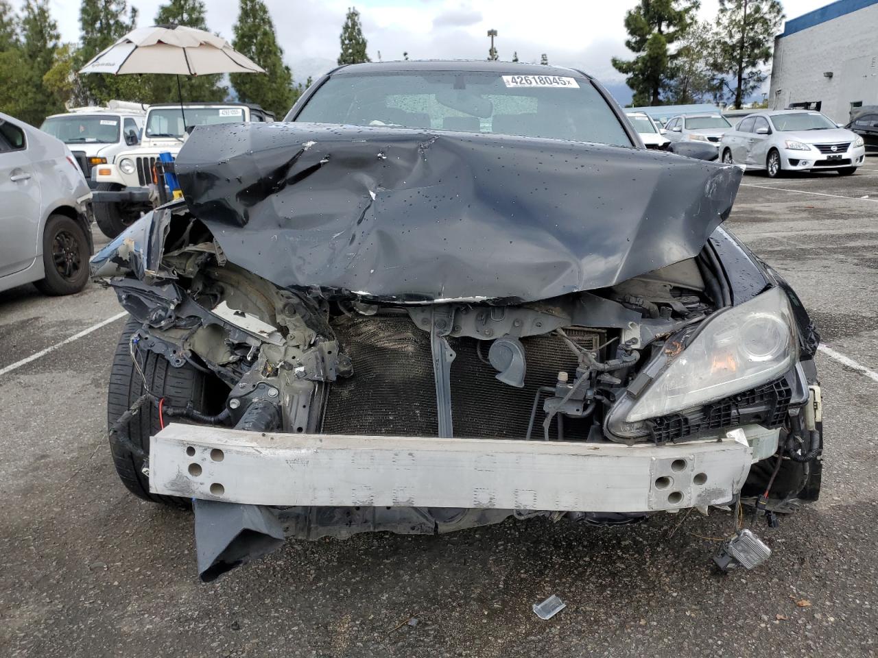 2011 Lexus IS VIN JTHBF5C26B5145761 Copart auction photo, all over / front end damage thumbnail 5