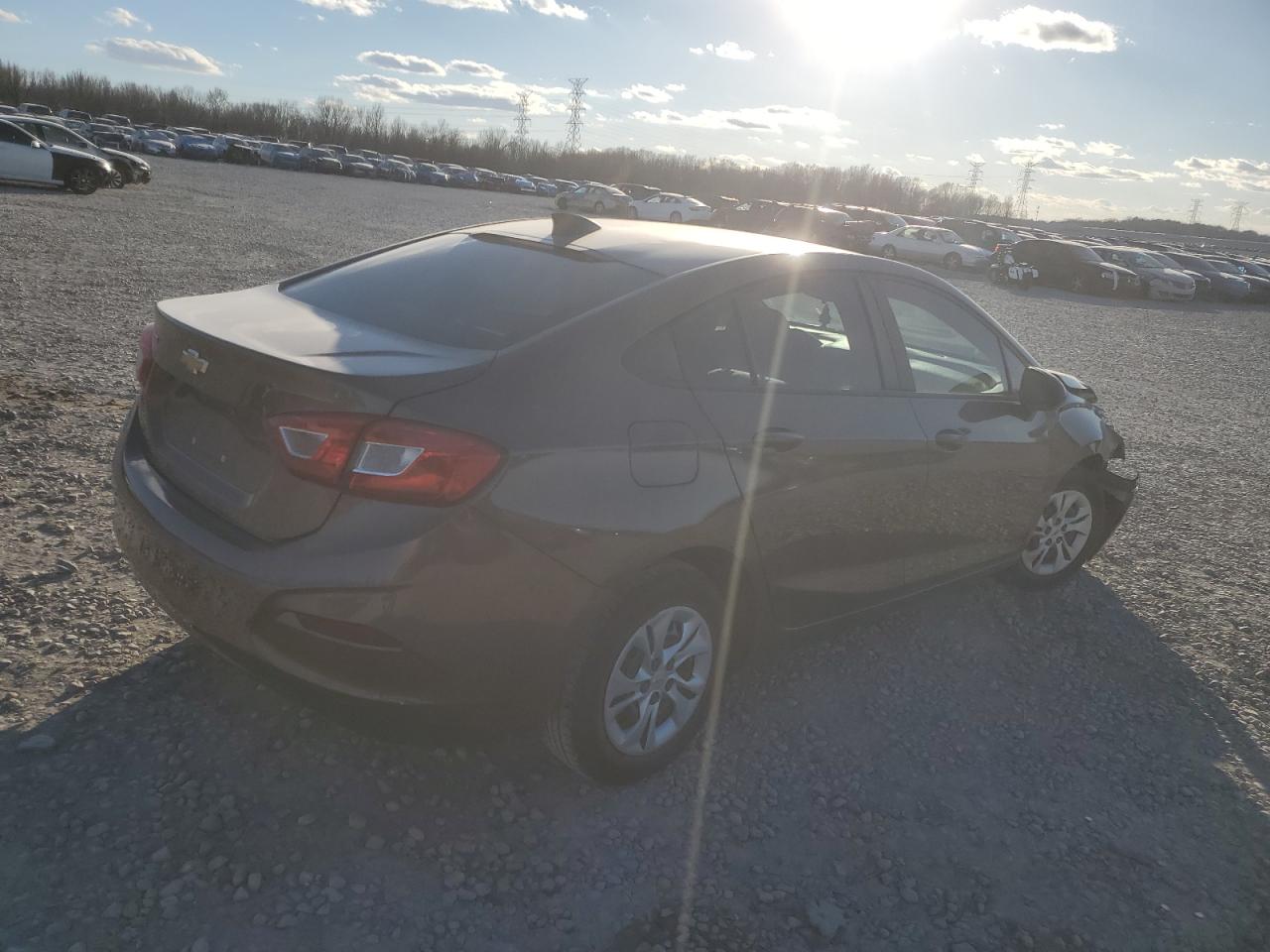 2019 Chevrolet Cruze VIN 1G1BC5SM2K7110659 Copart auction photo, front end damage thumbnail 3