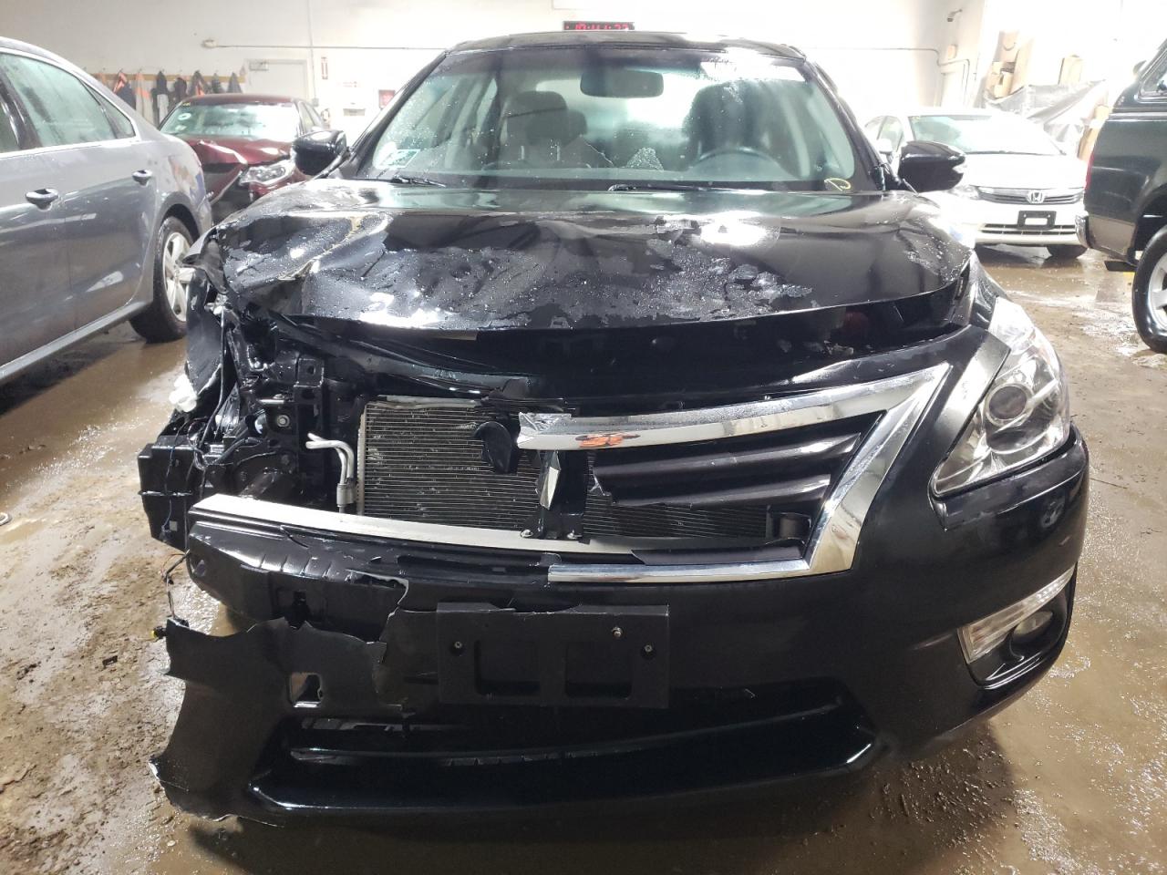2015 Nissan Altima VIN 1N4AL3AP0FN878098 Copart auction photo, front end / minor dent/scratches damage thumbnail 5