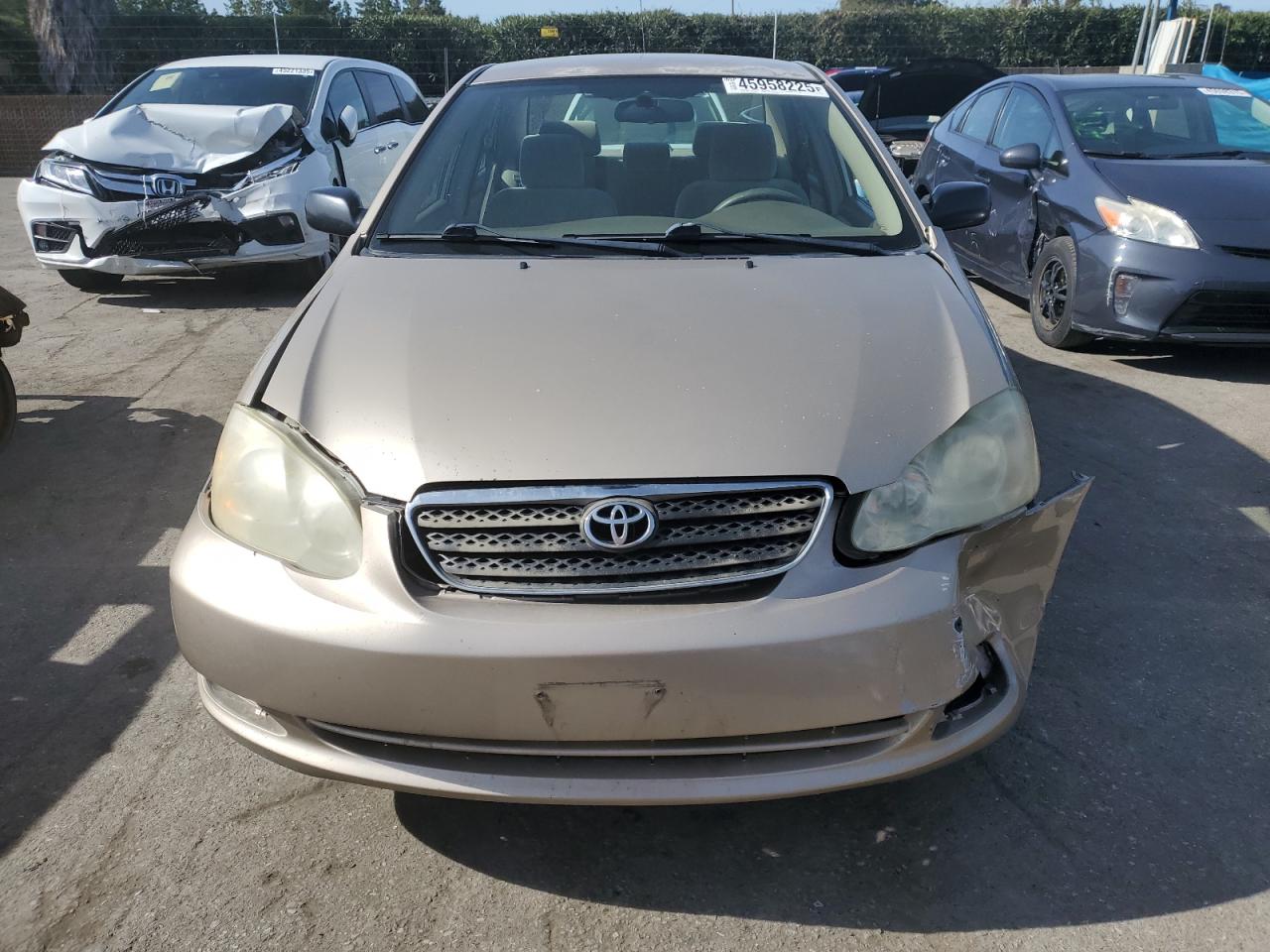 2005 Toyota Corolla VIN 2T1BR32E35C433530 Copart auction photo, front end / side damage thumbnail 5
