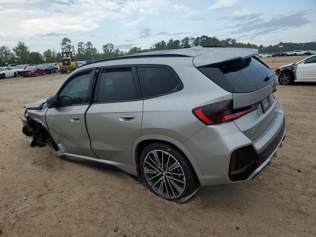 2023 BMW X1 VIN WBX73EF00P5Y18984 Copart auction photo, front end / side damage thumbnail 2