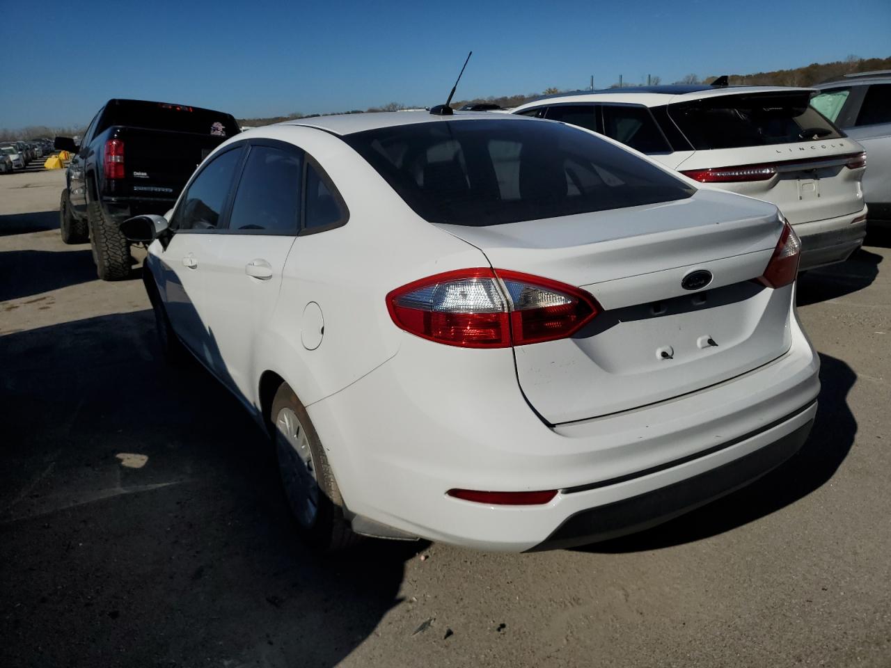 2014 Ford Fiesta VIN 3FADP4AJ9EM174560 Copart auction photo, front end damage thumbnail 2