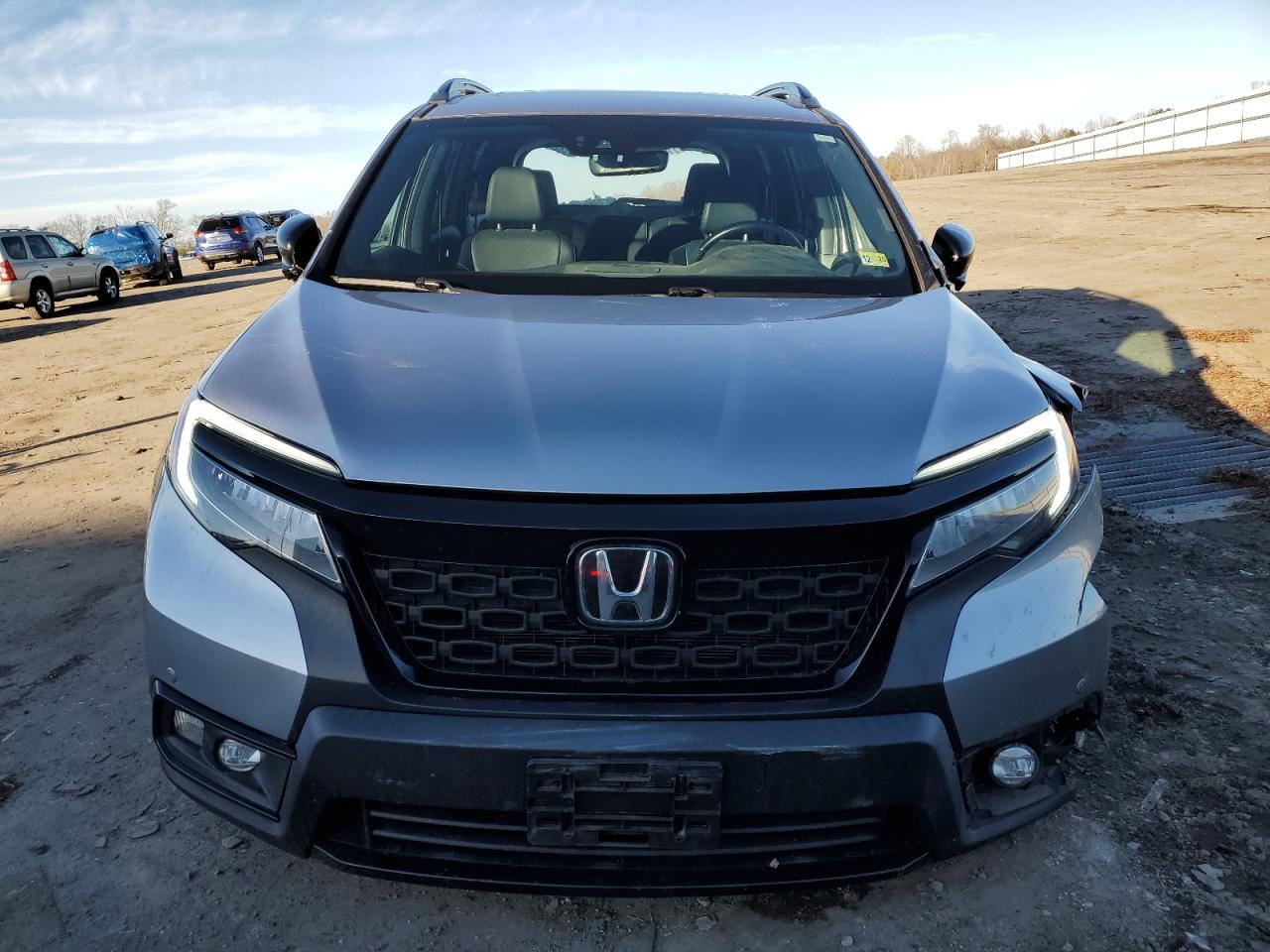 2020 Honda Passport VIN 5FNYF8H01LB016072 Copart auction photo, front end / side damage thumbnail 5