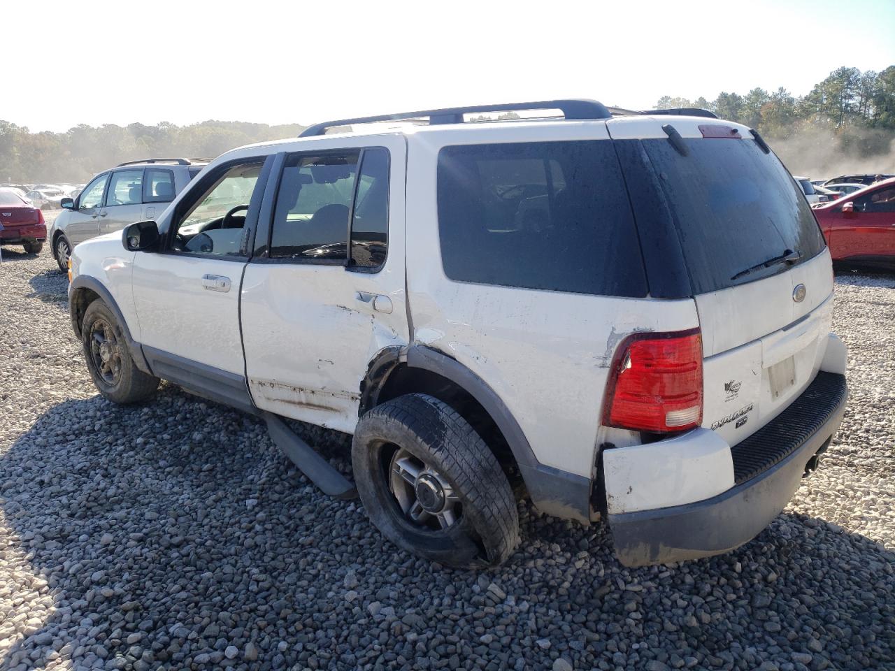 2002 Ford Explorer VIN 1FMZU63E32UB09954 Copart auction photo, side / rear end damage thumbnail 2