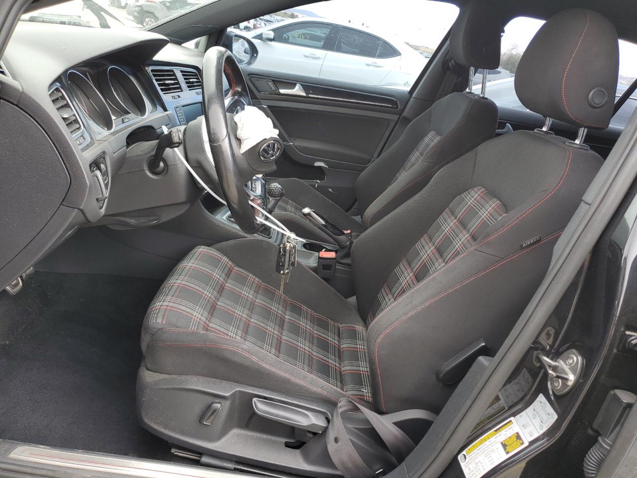 2016 Volkswagen GTI VIN 3VW5T7AU0GM034466 Copart auction photo, front end damage thumbnail 7