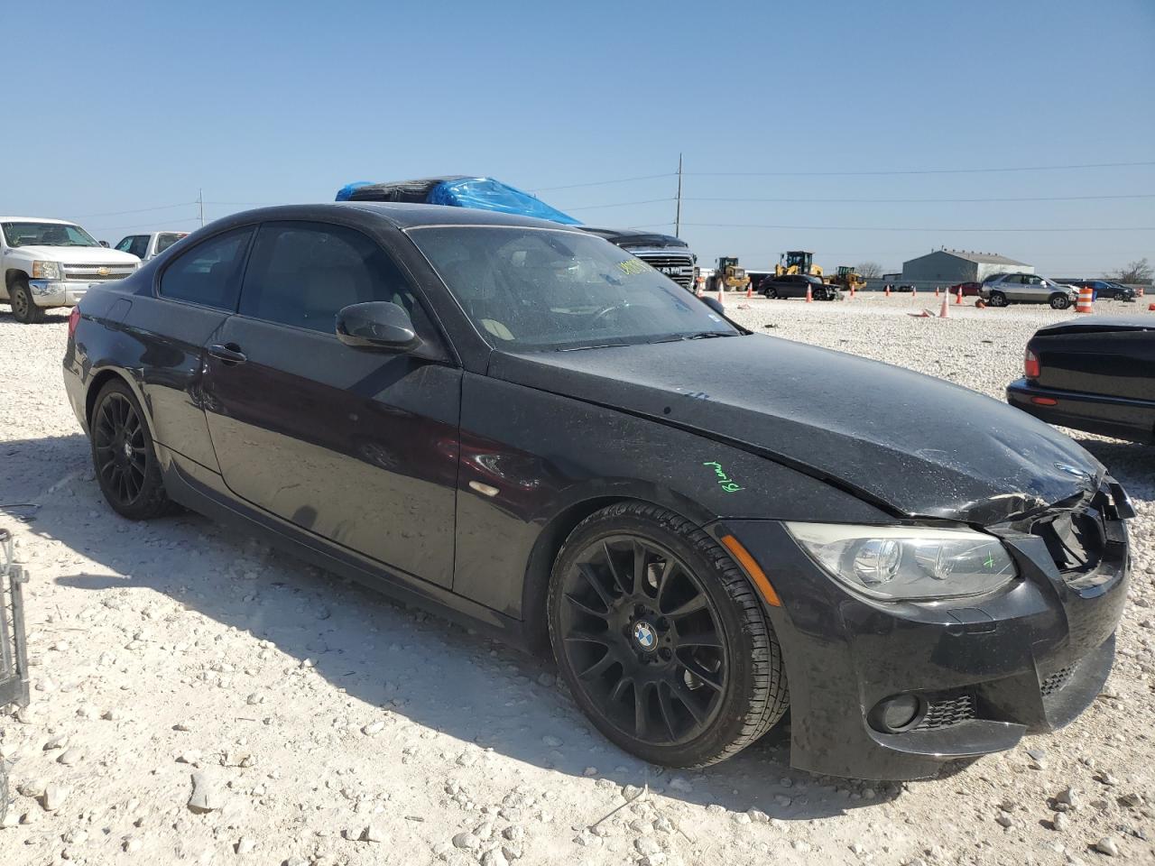 2011 BMW 3er VIN WBAKE3C52BE768746 Copart auction photo, front end / minor dent/scratches damage thumbnail 4