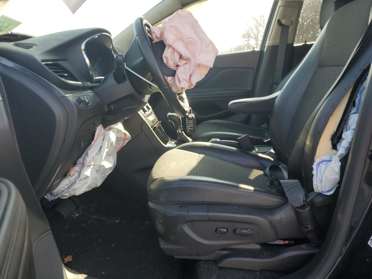 2021 Buick Encore VIN KL4CJASB3MB331559 Copart auction photo, front end / side damage thumbnail 7