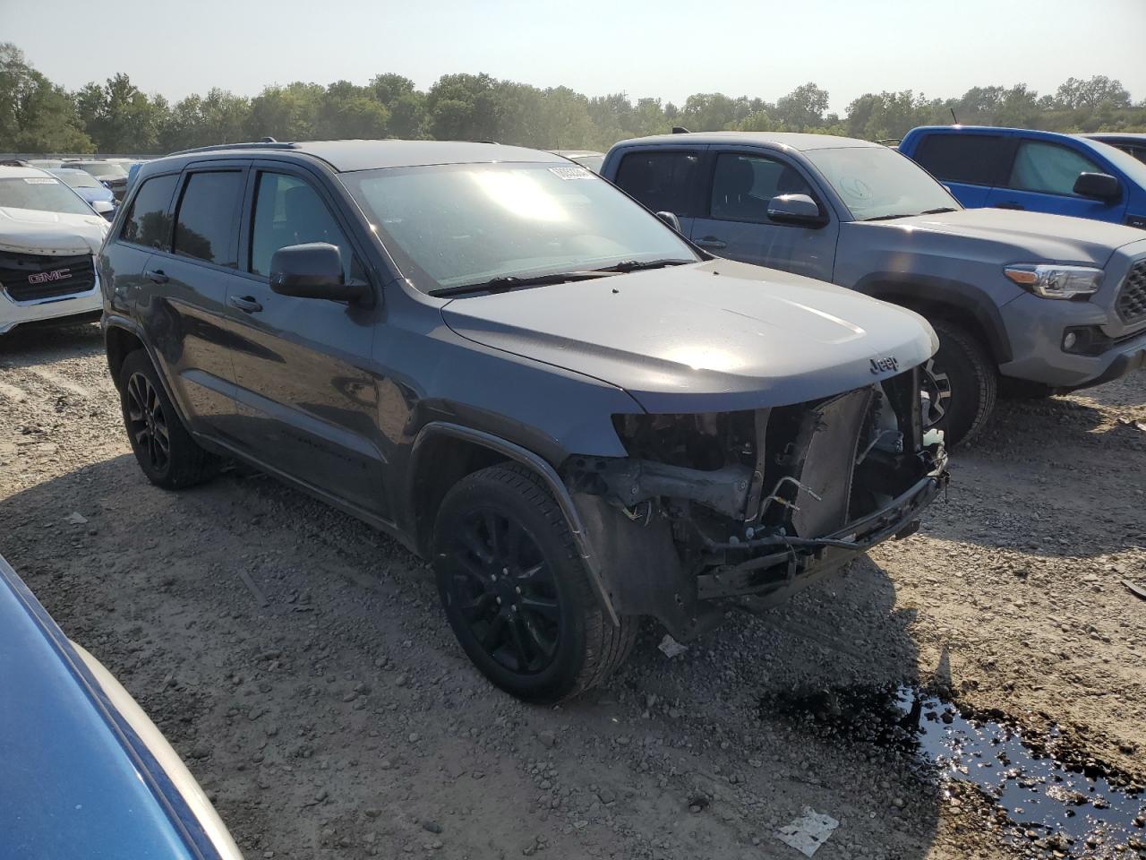 2017 Jeep Grand Cherokee VIN 1C4RJEAG7HC953103 Copart auction photo, front end damage thumbnail 4