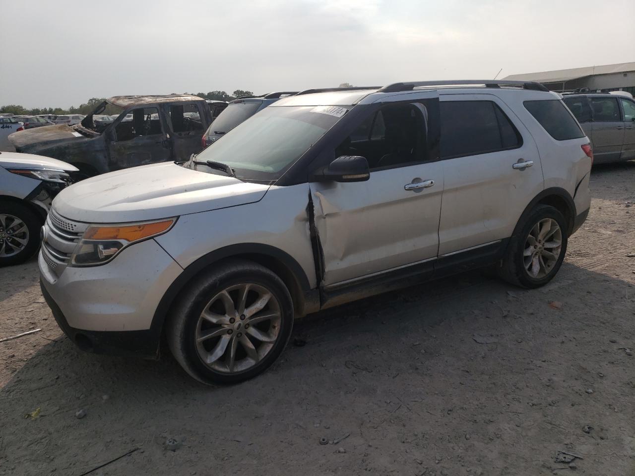 2013 Ford Explorer VIN 1FM5K8D84DGA53811