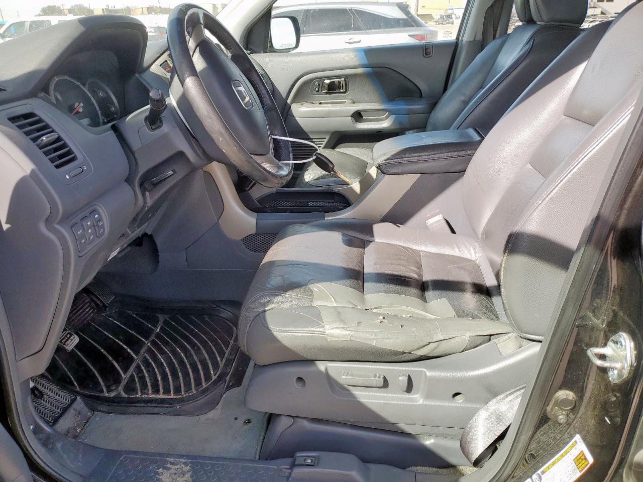 2006 Honda Pilot VIN 5FNYF18516B023045 Copart auction photo, minor dent/scratches / mechanical damage thumbnail 7