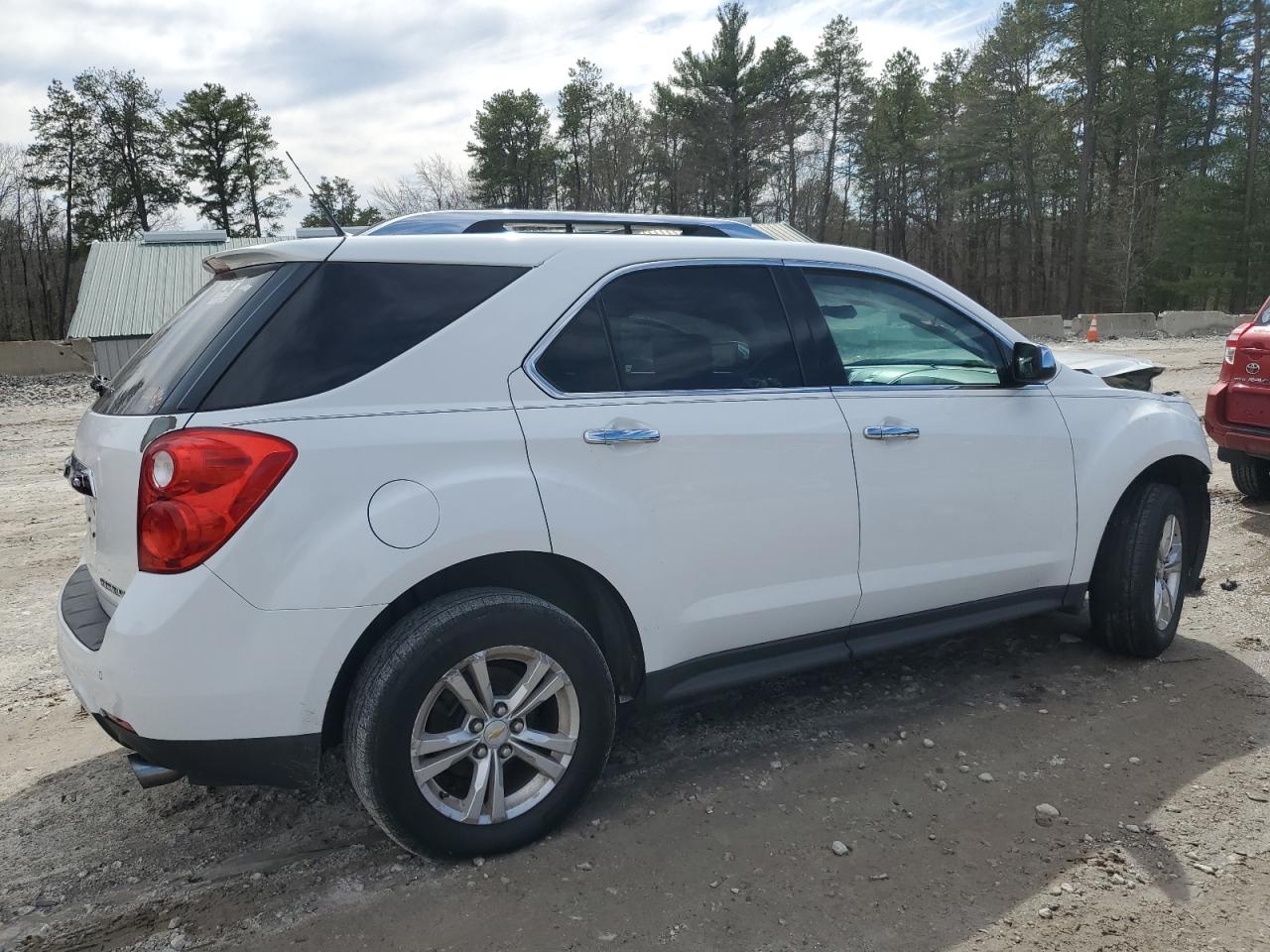 2011 Chevrolet Equinox VIN 2CNFLFE52B6288621 Copart auction photo, front end / undercarriage damage thumbnail 3
