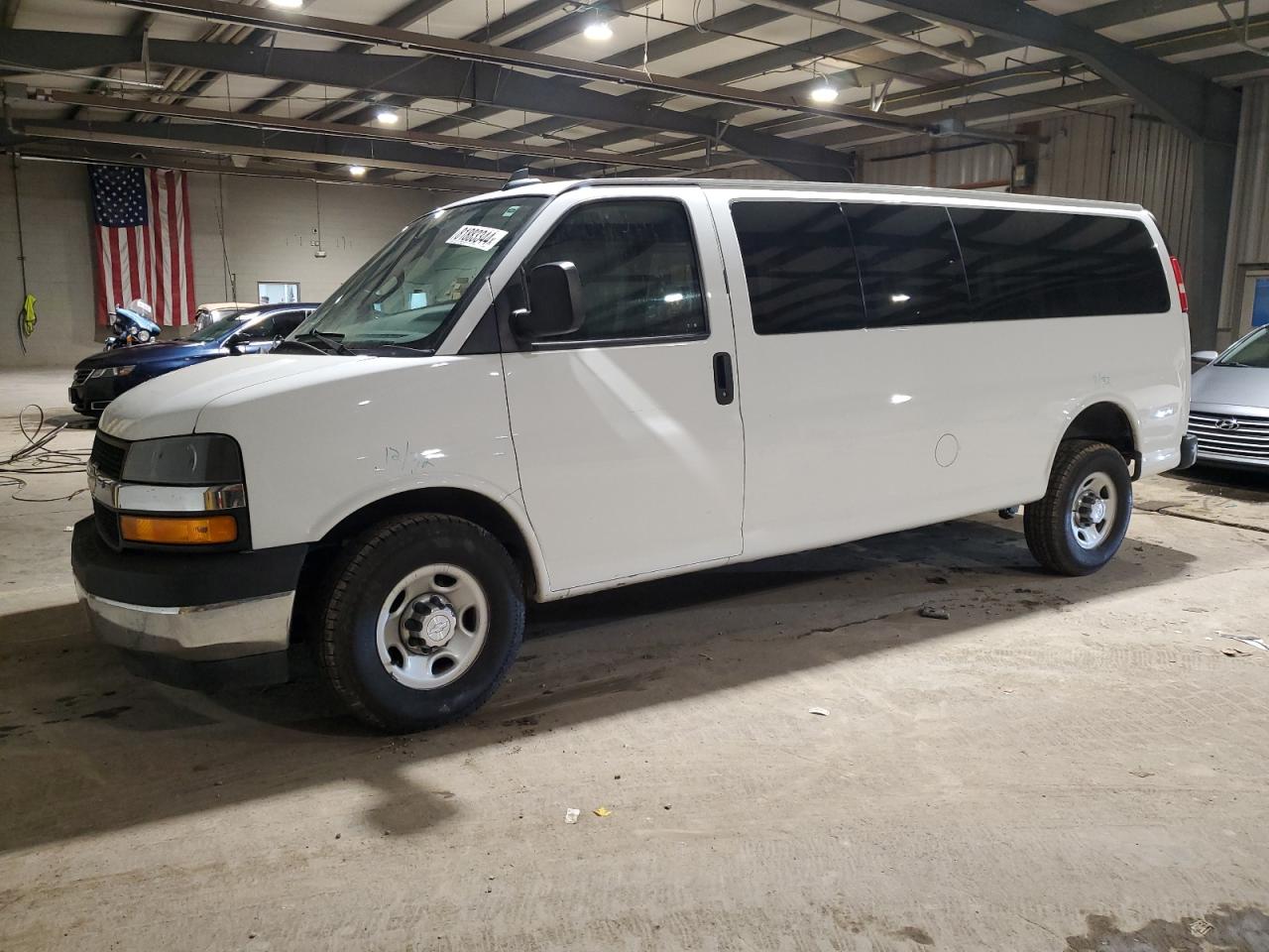 2018 Chevrolet Express VIN 1GAZGPFP9J1290212