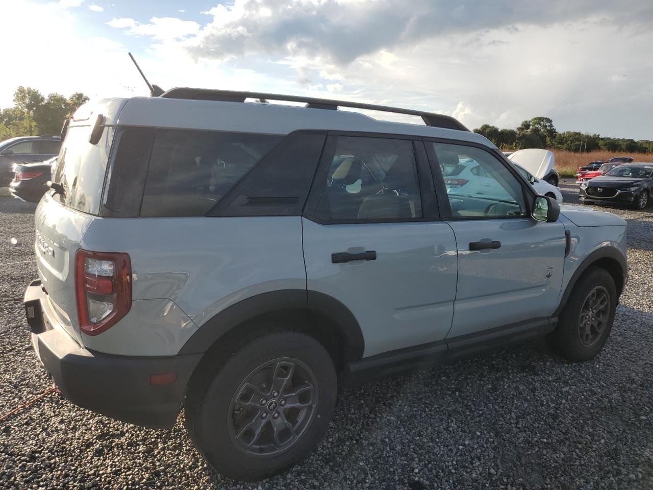 2022 Ford Bronco VIN 3FMCR9B65NRD45472 Copart auction photo, water/flood damage thumbnail 3