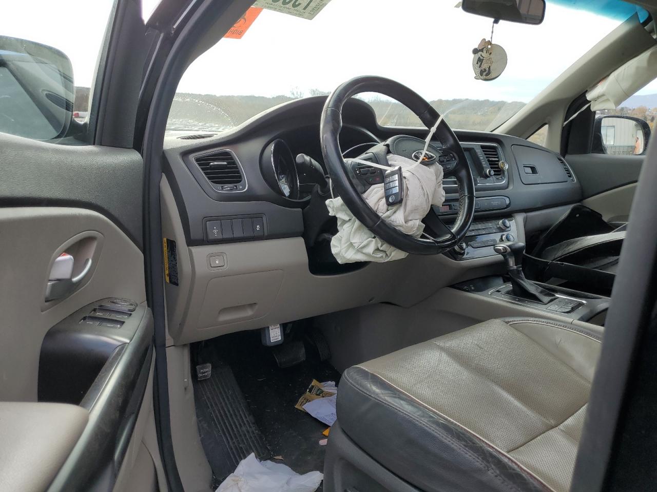 2017 KIA Sedona VIN KNDMB5C11H6265998 Copart auction photo, front end / side damage thumbnail 8