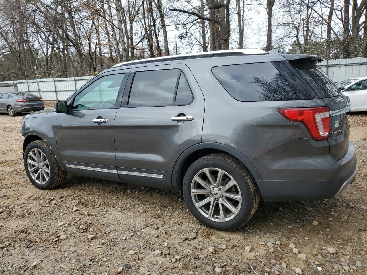 2016 Ford Explorer VIN 1FM5K8F86GGB08888 Copart auction photo, front end damage thumbnail 2