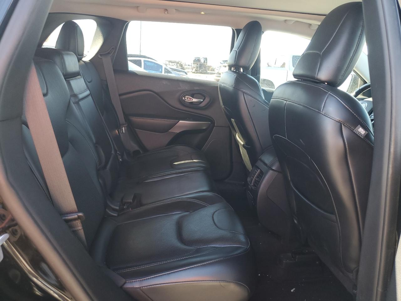 2019 Jeep Grand Cherokee VIN 1C4PJLDB2KD209678 Copart auction photo, front end damage thumbnail 11