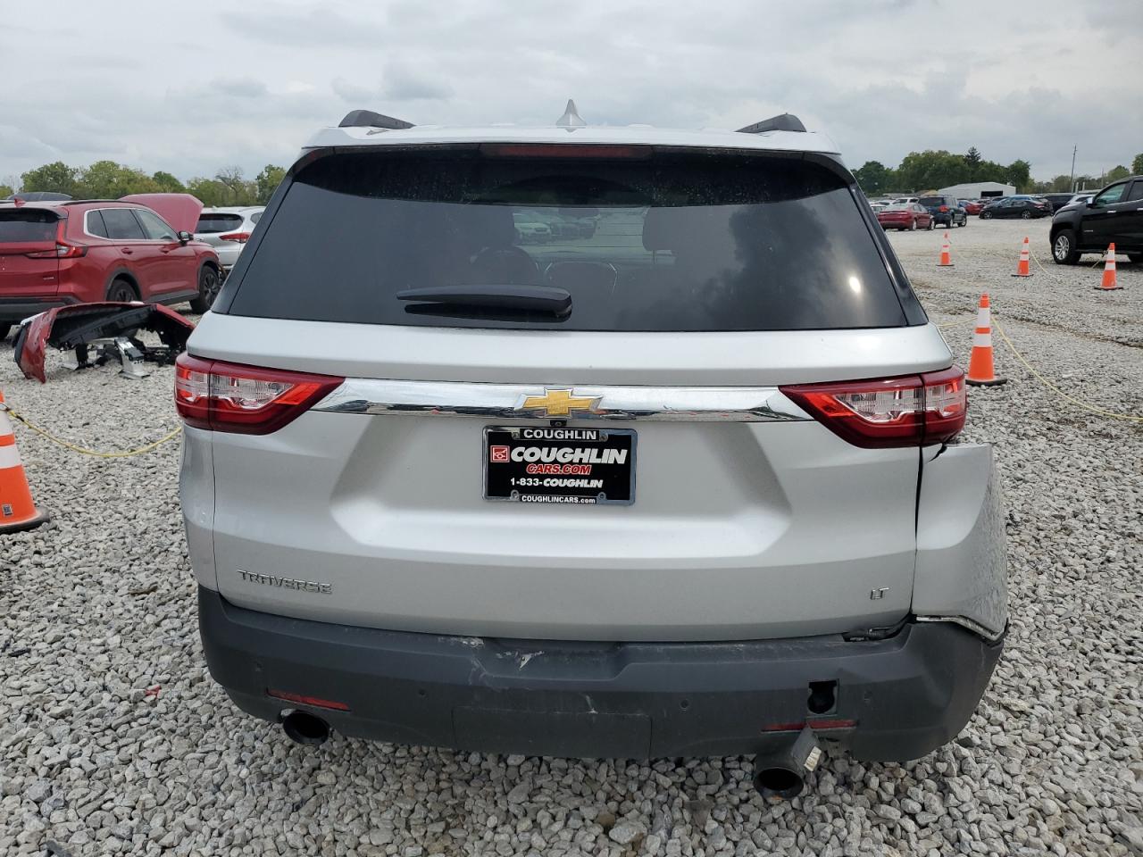 2020 Chevrolet Traverse VIN 1GNERGKW8LJ159439 Copart auction photo, rear end / side damage thumbnail 6