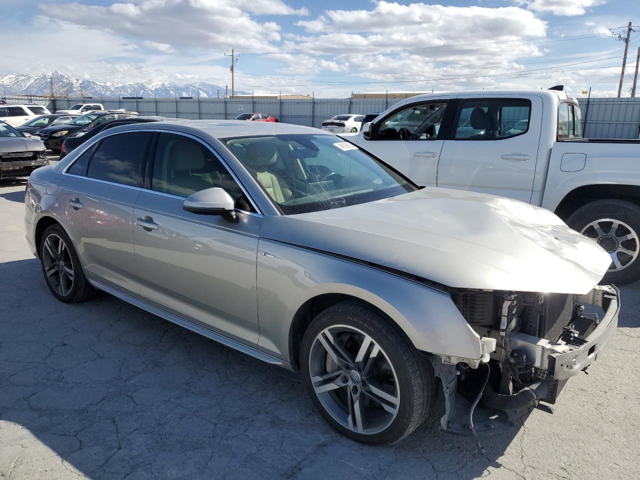 2017 Audi A4 VIN WAUFNAF4XHN053943 Copart auction photo, front end damage thumbnail 4