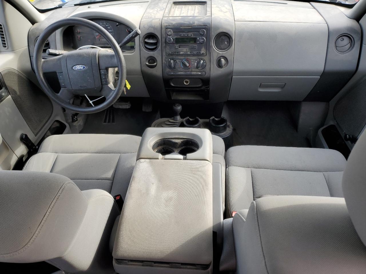 2004 Ford F-150 VIN 1FTRX14W64NA77259 Copart auction photo, rear end damage thumbnail 8