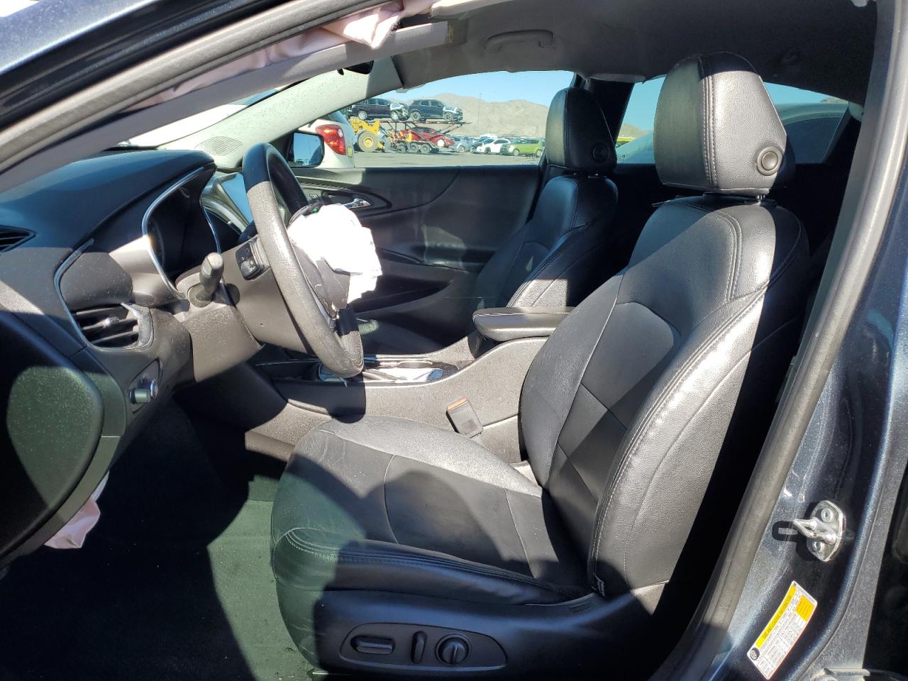 2019 Chevrolet Malibu VIN 1G1ZD5ST3KF180597 Copart auction photo, front end damage thumbnail 7