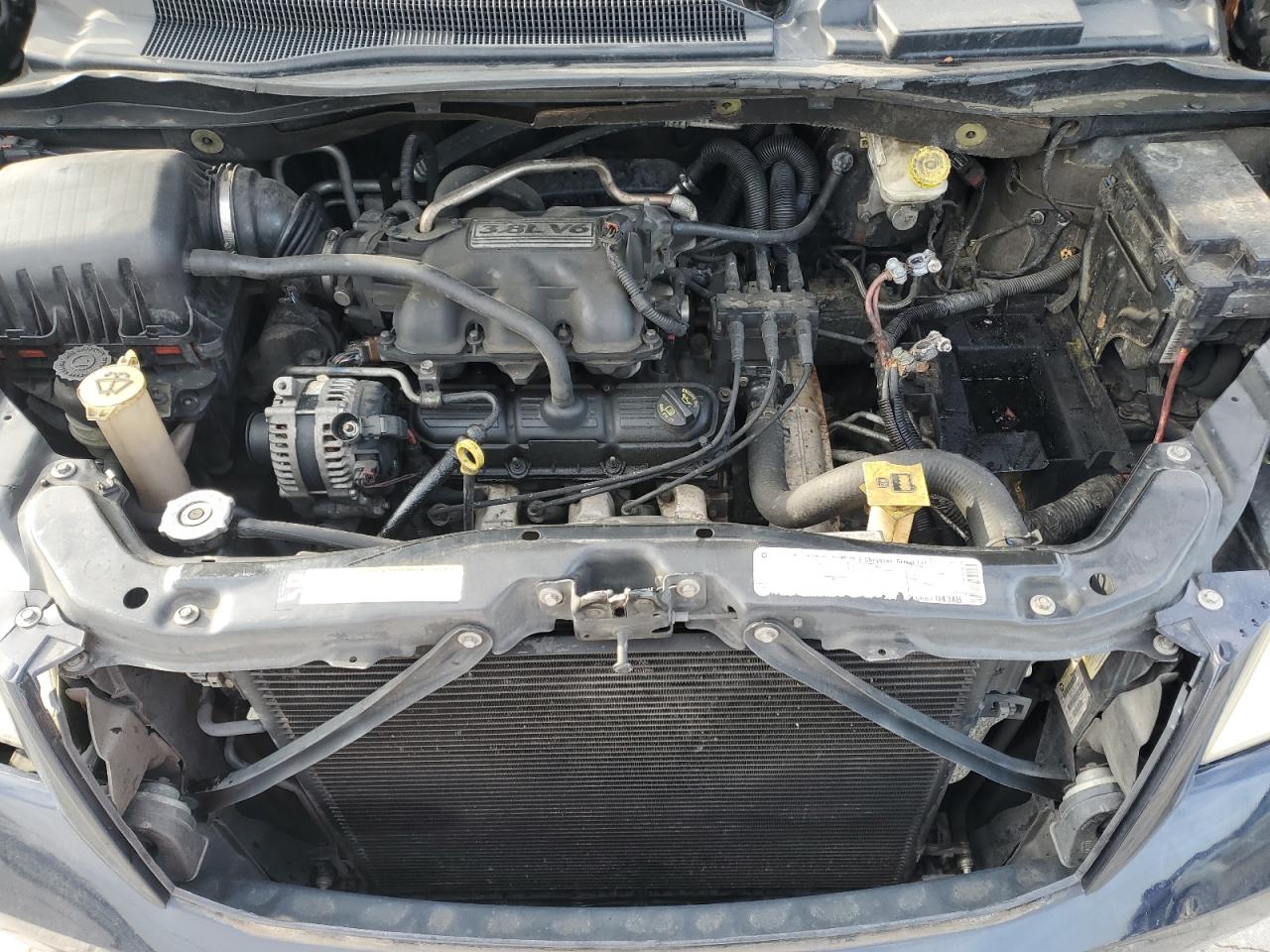 2010 Dodge Caravan VIN 2D4RN5D14AR143844 Copart auction photo, side / front end damage thumbnail 13