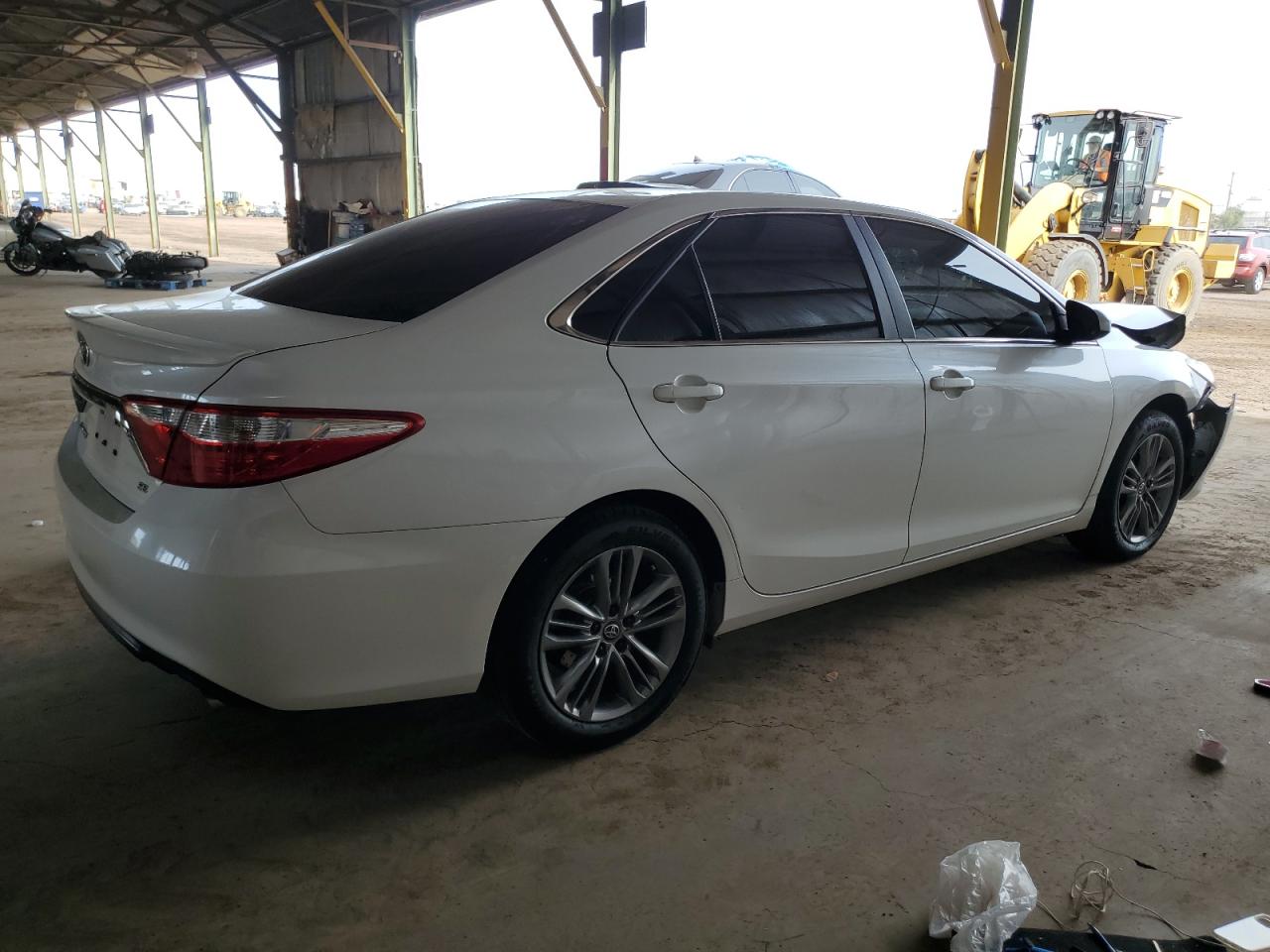 2017 Toyota Camry VIN 4T1BF1FK0HU418984 Copart auction photo, front end damage thumbnail 3