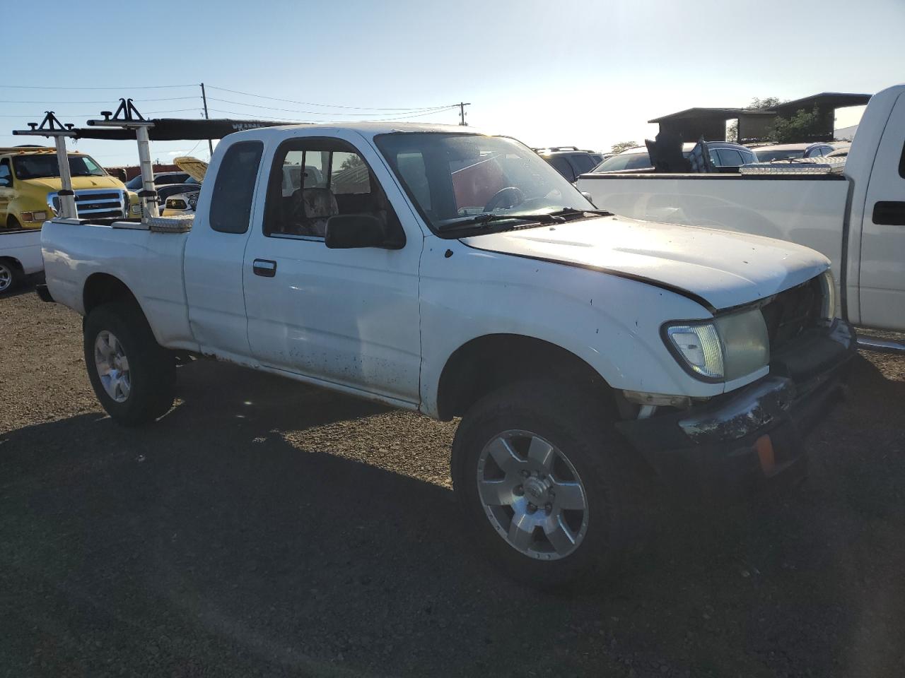 2000 Toyota Tacoma VIN 4TAWM72N3YZ603687 Copart auction photo, all over damage thumbnail 4