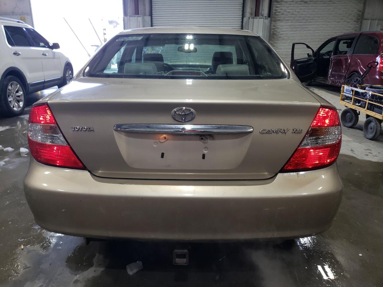 2002 Toyota Camry VIN 4T1BE32K72U023129 Copart auction photo, front end damage thumbnail 6