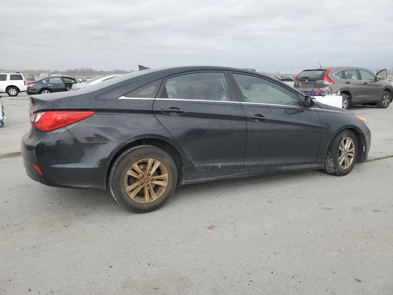 2014 Hyundai Sonata VIN 5NPEB4AC8EH897207 Copart auction photo, side / front end damage thumbnail 3
