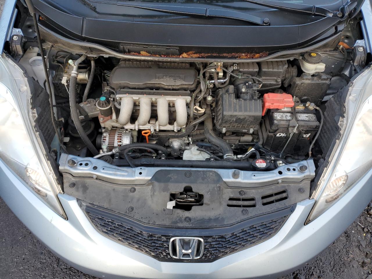 2011 Honda Fit VIN JHMGE8H5XBC019976 Copart auction photo, vandalism / all over damage thumbnail 11