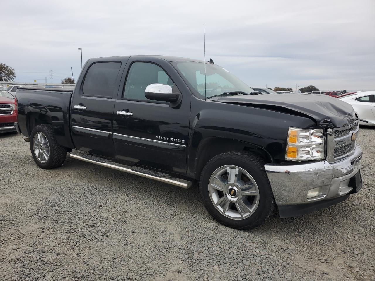2013 Chevrolet Silverado VIN 3GCPCSE02DG304474 Copart auction photo, front end / rear end damage thumbnail 4