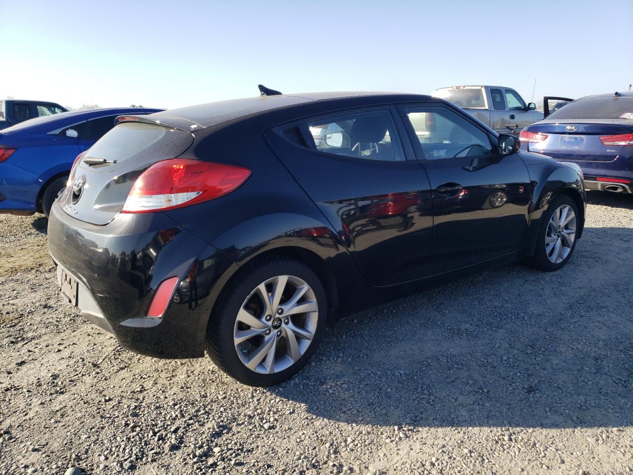 2017 Hyundai Veloster VIN KMHTC6AD3HU307400 Copart auction photo, mechanical / minor dent/scratches damage thumbnail 3