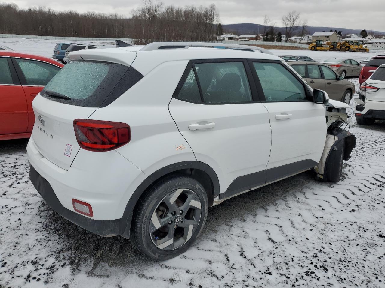 2021 Hyundai Venue VIN KMHRC8A38MU086979 Copart auction photo, front end damage thumbnail 3