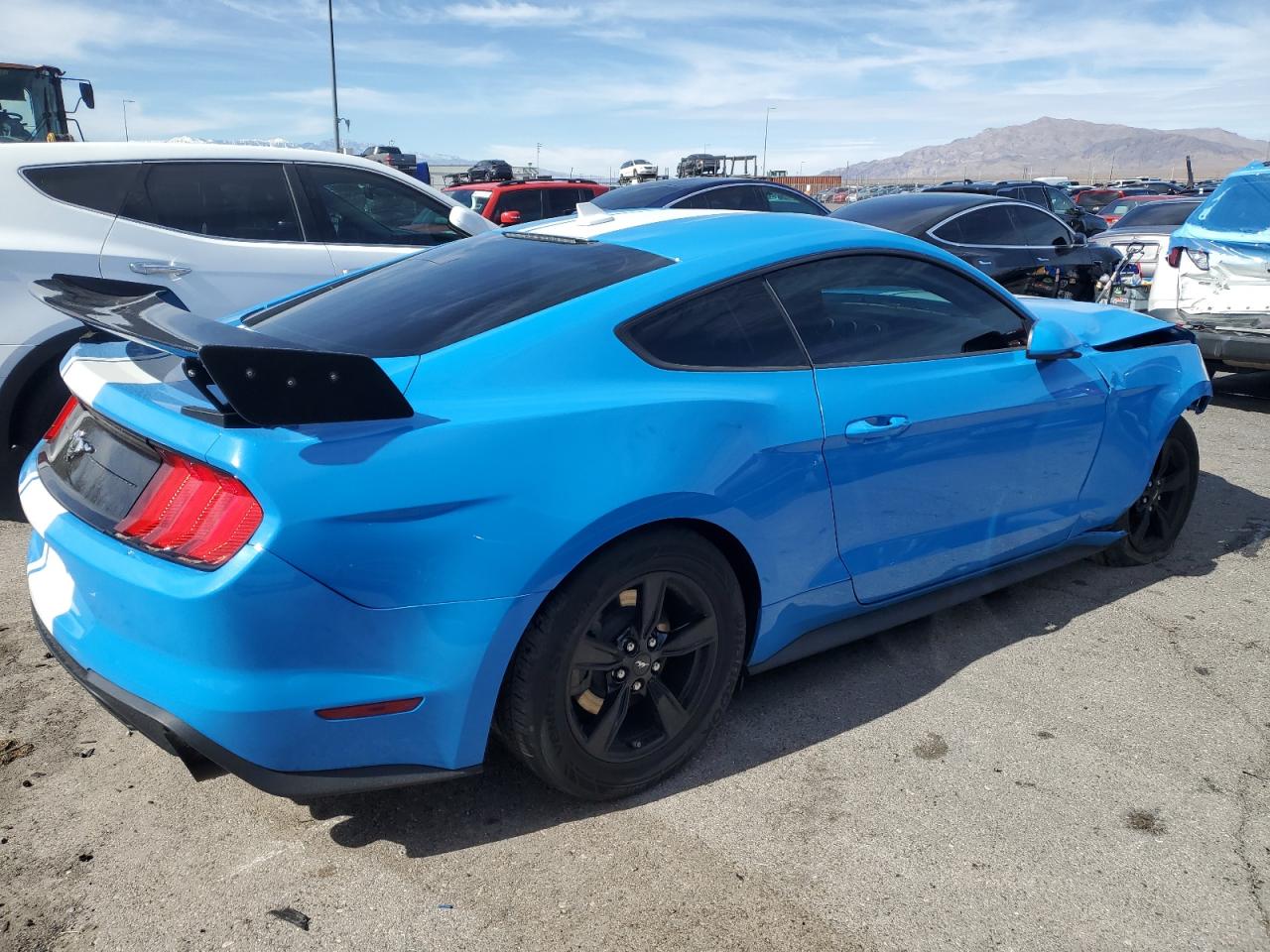 2022 Ford Mustang VIN 1FA6P8TH0N5132584 Copart auction photo, front end damage thumbnail 3