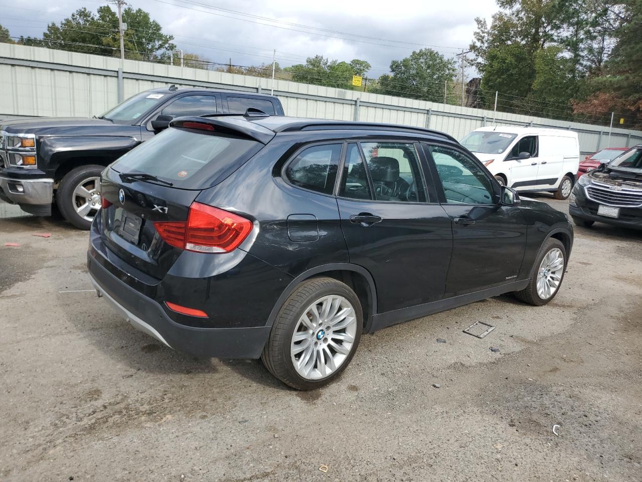 2015 BMW X1 VIN WBAVM1C56FV317703 Copart auction photo, mechanical / minor dent/scratches damage thumbnail 3